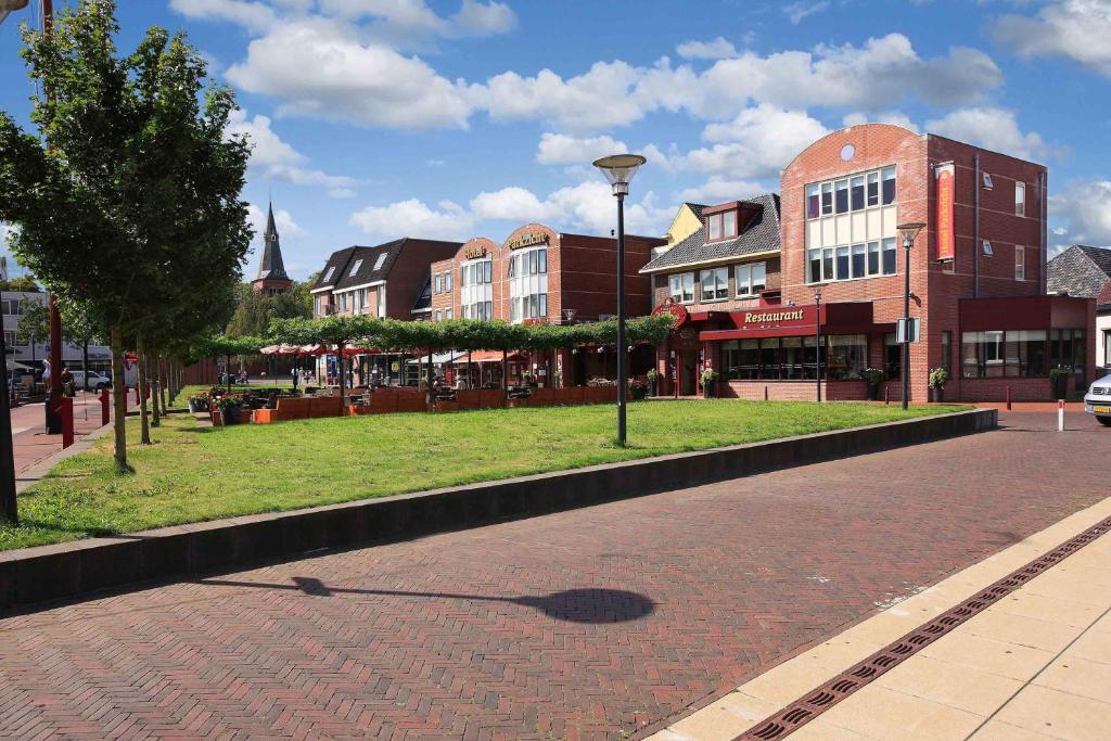 Hotel Parkzicht Veendam Eksteriør billede